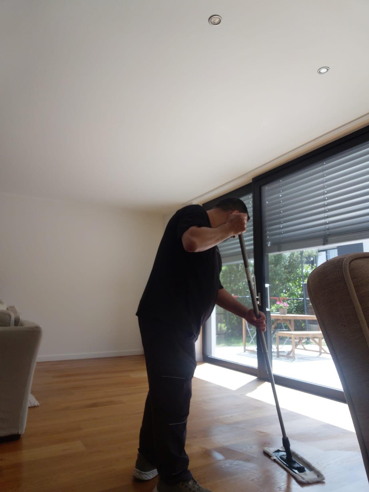 Professionelle Bodenreinigung
